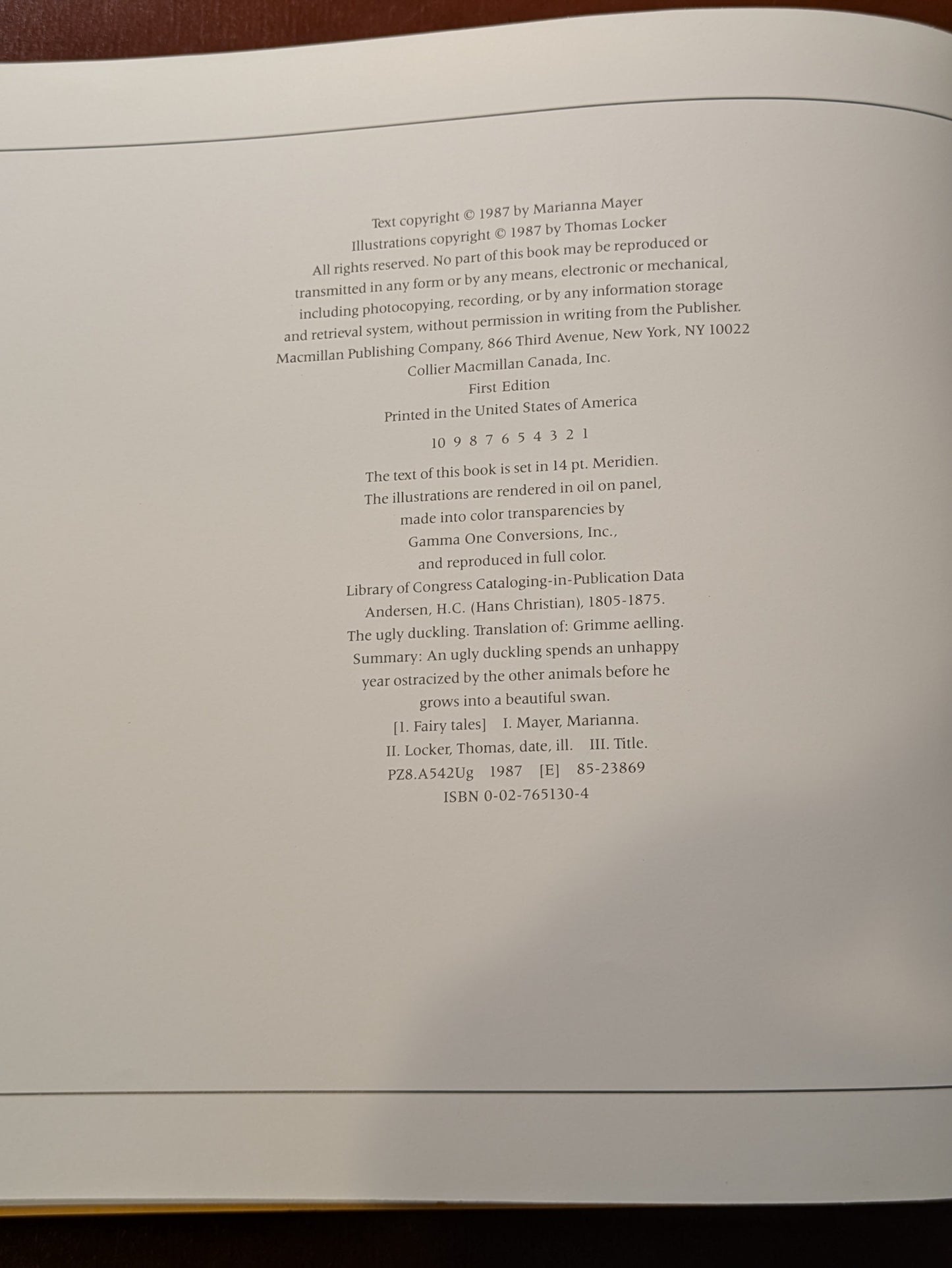 HANS ANDERSEN "THE UGLY DUCKLING" AS TOLD BY MARIANNA MAYER FIRST EDITION 1987