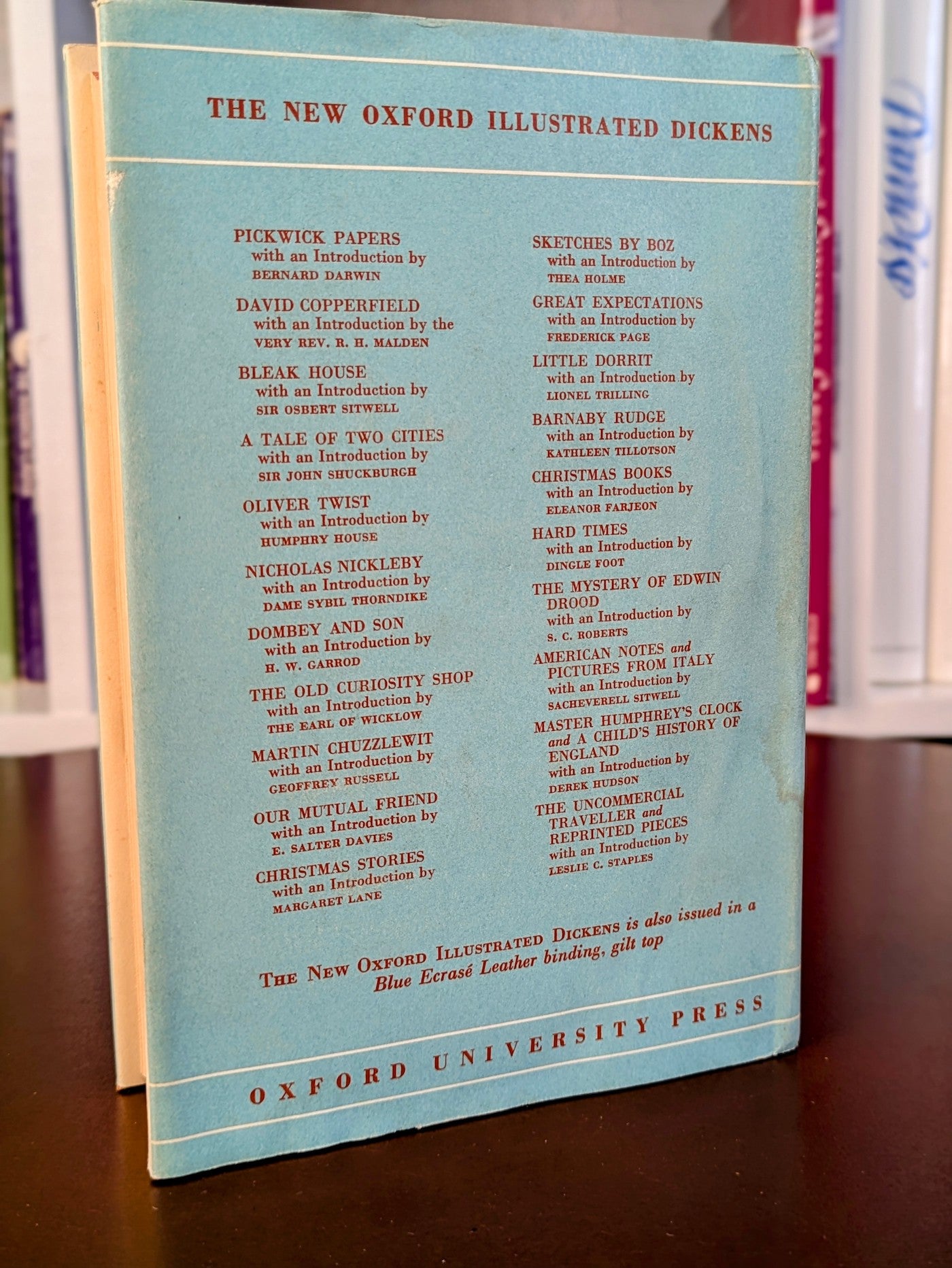 CHARLES DICKENS ORIGINAL "OXFORD ILLUSTRATED DICKENS" 6 VOLUME SET 1950-60'S