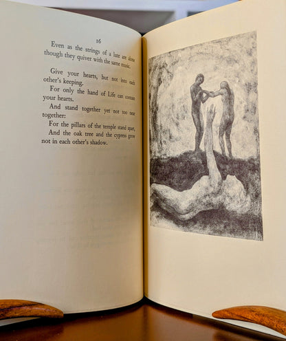 KAHLIL GIBRAN "THE PROPHET" VINTAGE COPY 1969