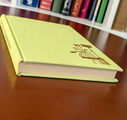 PEG BRACKEN "THE I HATE TO HOUSEKEEP BOOK" FIRST EDITION 1962