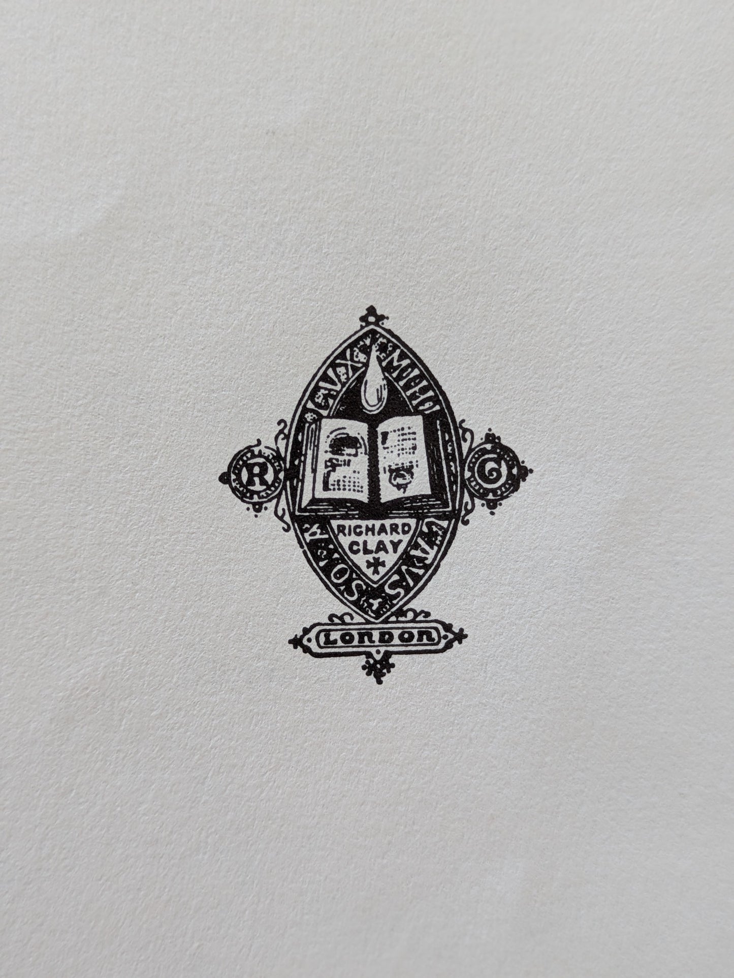 LEWIS CARROLL "ALICE'S ADVENTURES IN WONDERLAND" PIRATED EDITION 1940-50s