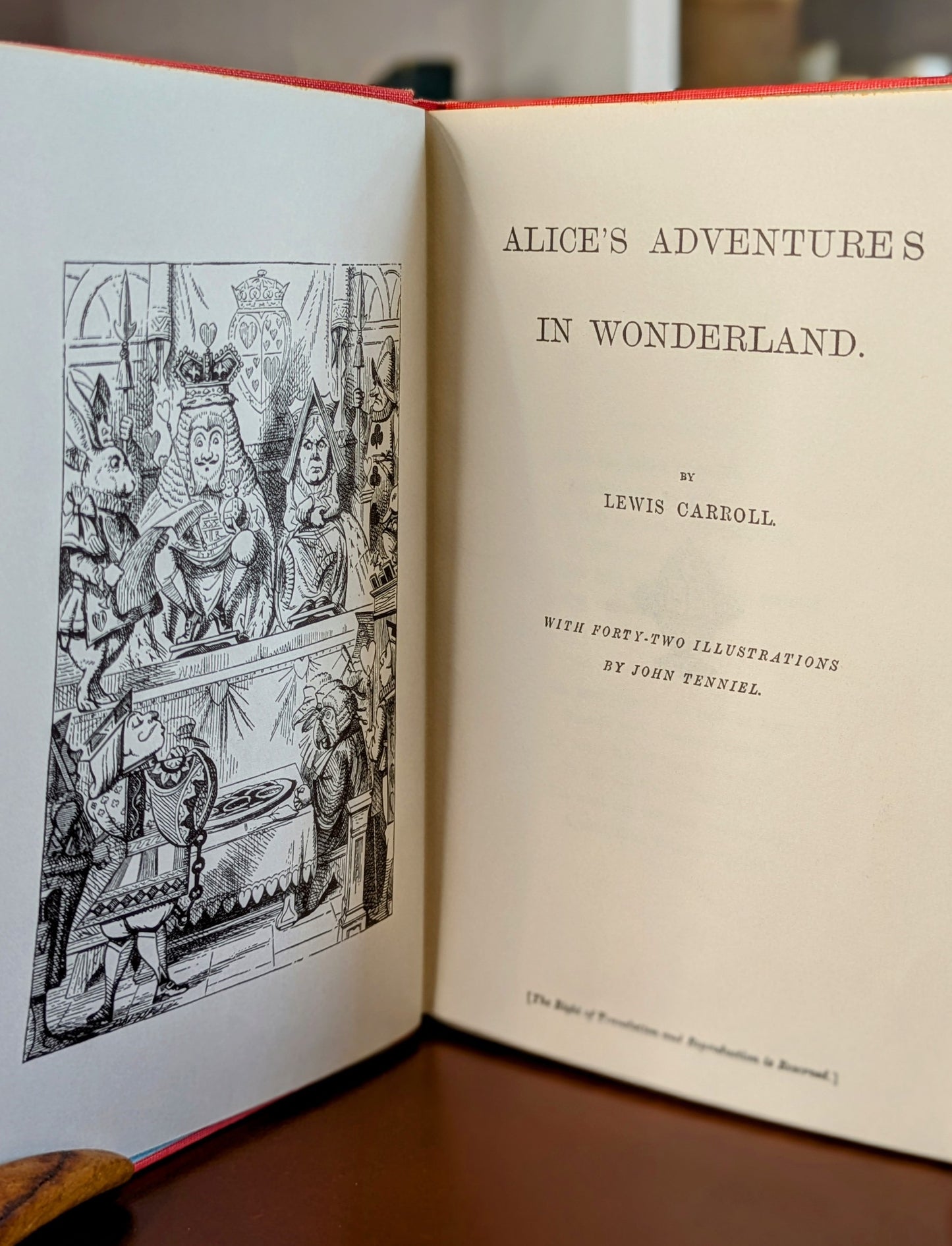 LEWIS CARROLL "ALICE'S ADVENTURES IN WONDERLAND" PIRATED EDITION 1940-50s