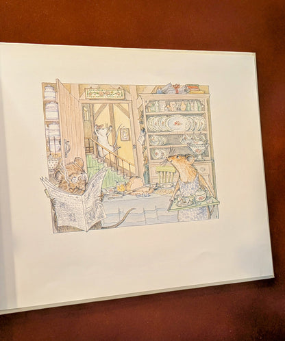 HELEN CRAIG "ANGELINA BALLERINA" PICTUREBOOK FIRST US EDITION 1983