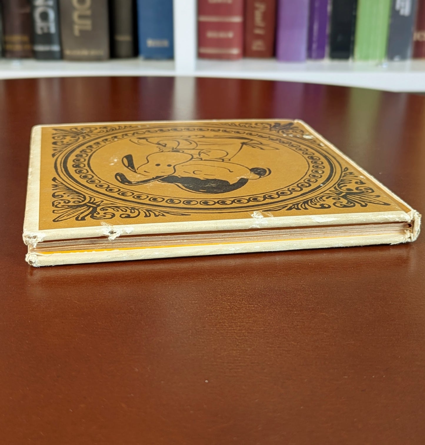 PAIR OF 1ST EDITION "PEANUTS" PICTUREBOOKS BY CHARLES SCHULZ 1962-1964